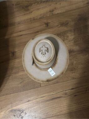 Cream Western Hat with Embossed Bird Design